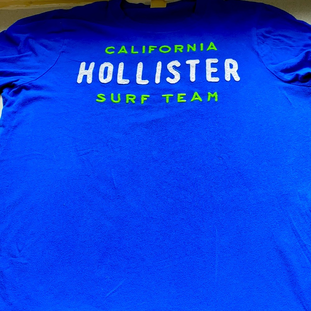 Hollister T-shirt